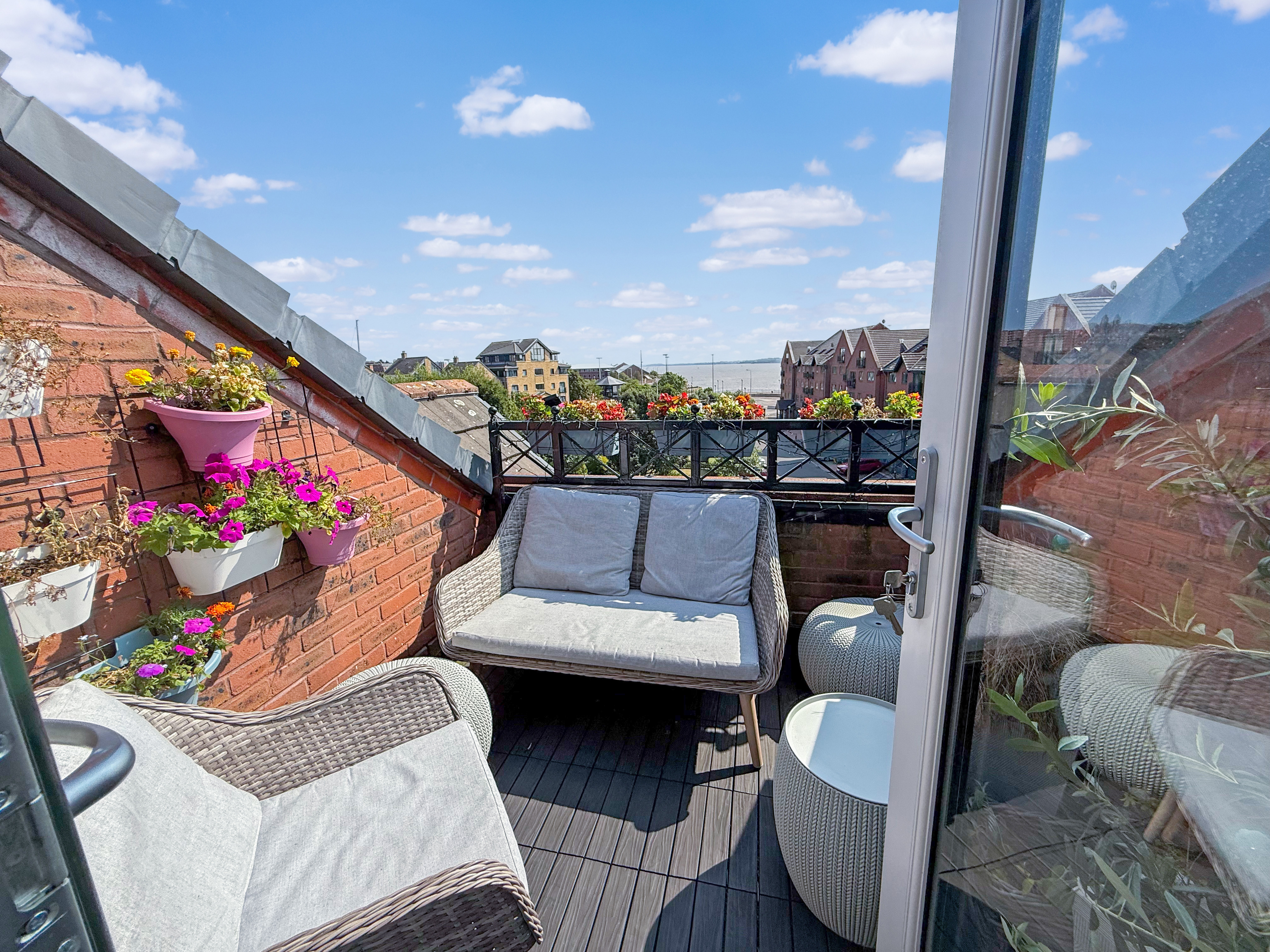 South Ferry Quay, Brunswick, L3